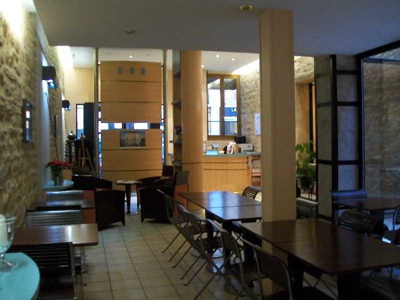 Au Patio Morand Hotel Лион Екстериор снимка